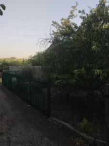 Продам 2-комнатную квартиру на земле в тихом