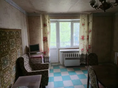 Продам 1к квартиру Докучаевск