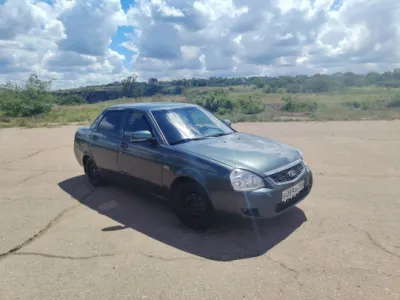 Продам Приору 2009г
