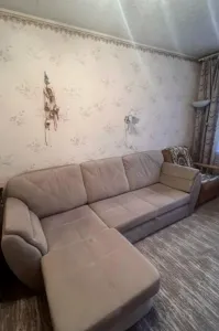 Продам угловой диван с левым углом.Все механизмы