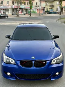 BMW 5 ( E60 ) Бмв 5 Е60 2006 Объем 2.5 бензин на