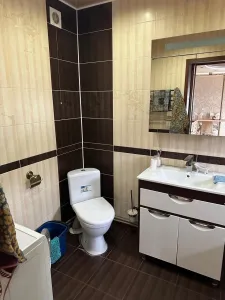 Продается дом в Харцызске по улице Красная.