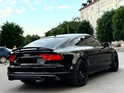 Продам Audi A7 L 3.0 V6 TFSI quattro Tiptronic год