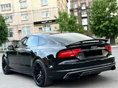 Продам Audi A7 L 3.0 V6 TFSI quattro Tiptronic год