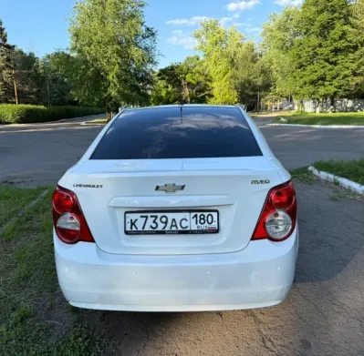 Chevrolet Aveo T300. 2013 год. Пробег 215 тысяч. Д