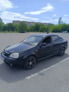 Продам Chevrolet Lacetti в хорошем состоянии. 2006