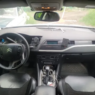 Citroen c5 2013 год 1.6 бензин турбо полукожаный с