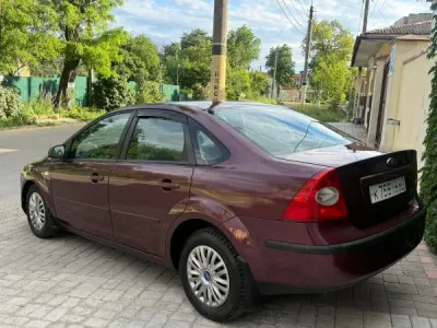 Продам Ford Focus 2 2007 год объем двигателя 1.8 м