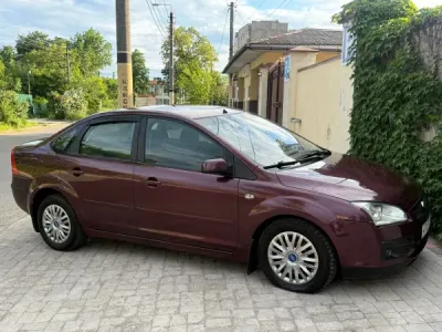 Продам Ford Focus 2 2007 год объем двигателя 1.8 м