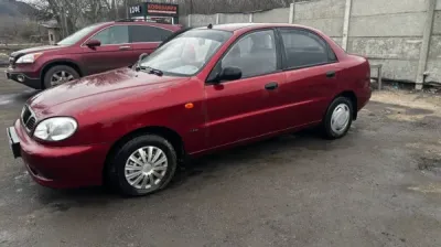 Продам Daewoo Sens 1.3 2003 года Всю жизнь в одних